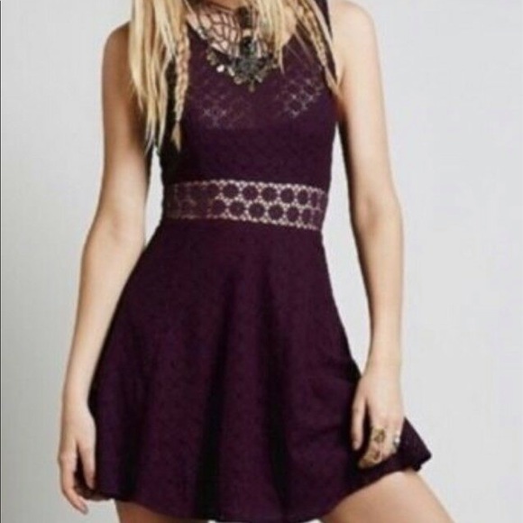 Free People Dresses & Skirts - FREE PEOPLE daisy waist lace cutout tank dress